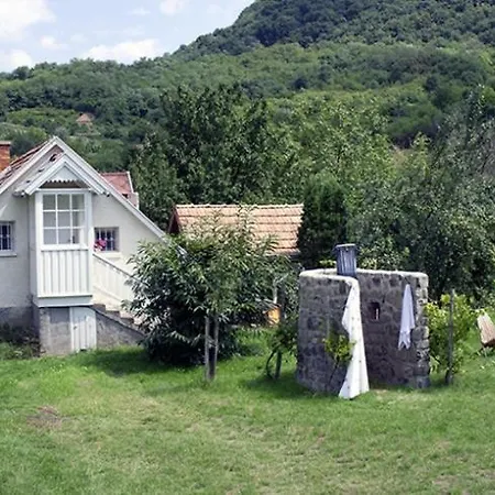 Csobanc Szerelem-nemzeti Park-oenallo Haz - Klimatizalt Vakantiehuis
